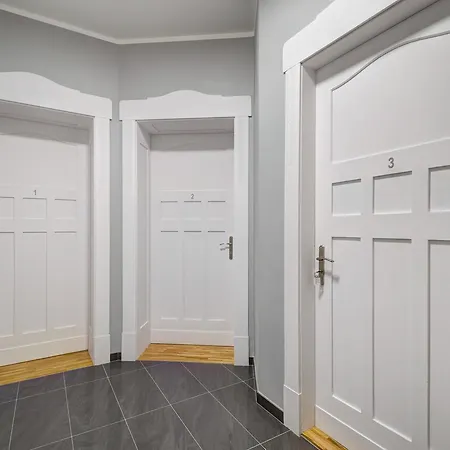 Dom & House - Podjazd Apartment Sopot